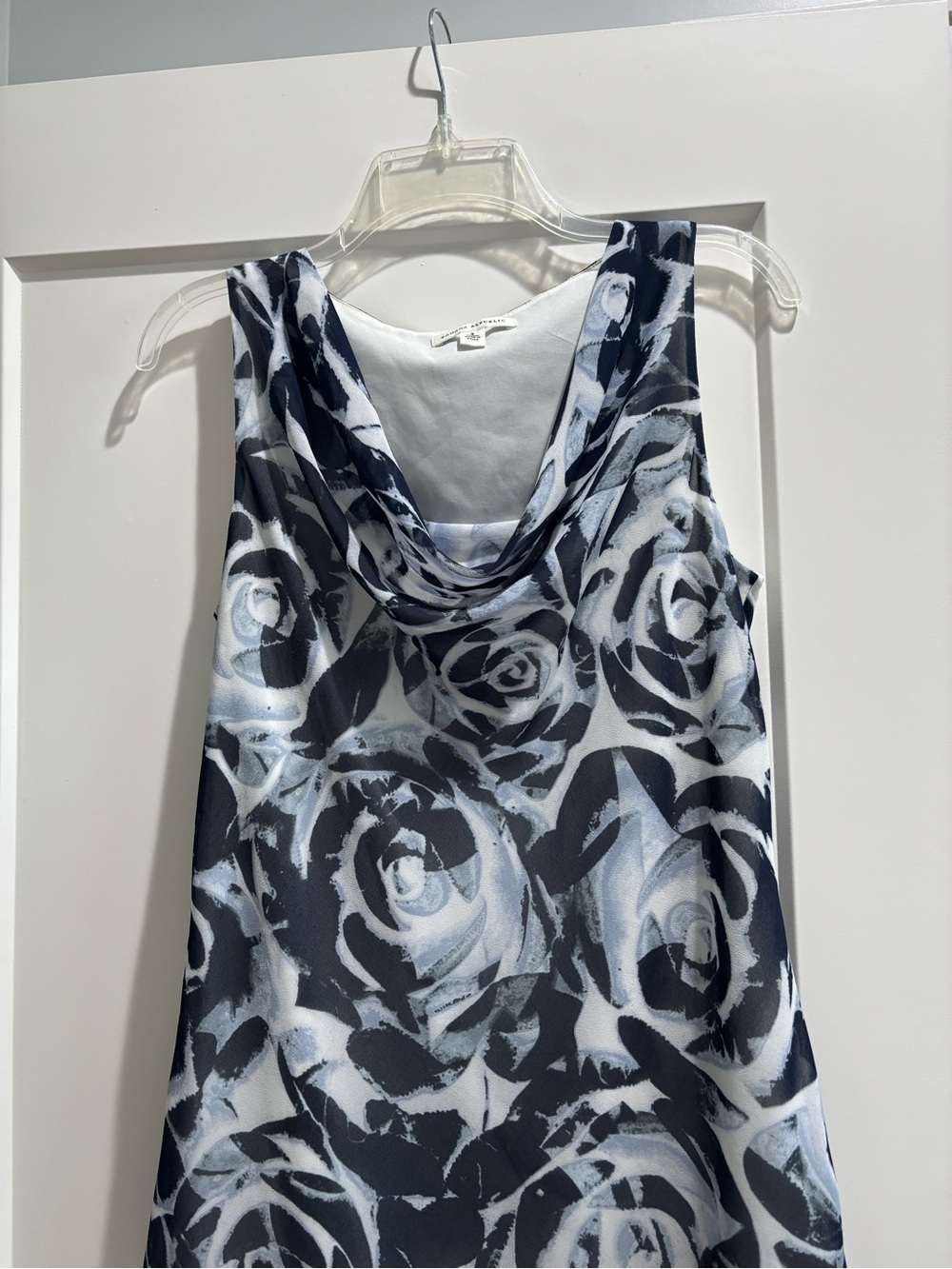 Banana Republic Black & White Floral Cowl Neck Camisole